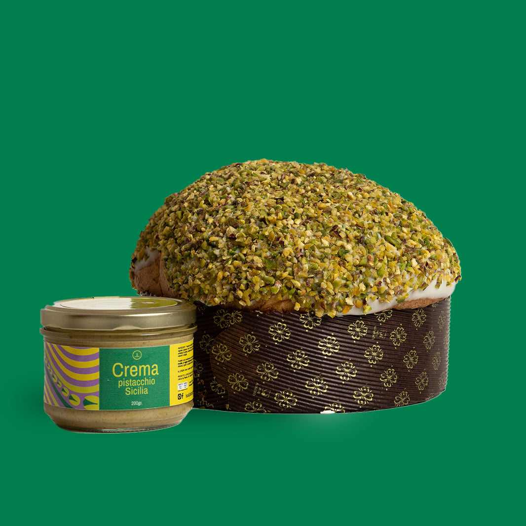 Panettone with Bronte DOP green pistachios, 1kg, and 200g of Sicilian cream.